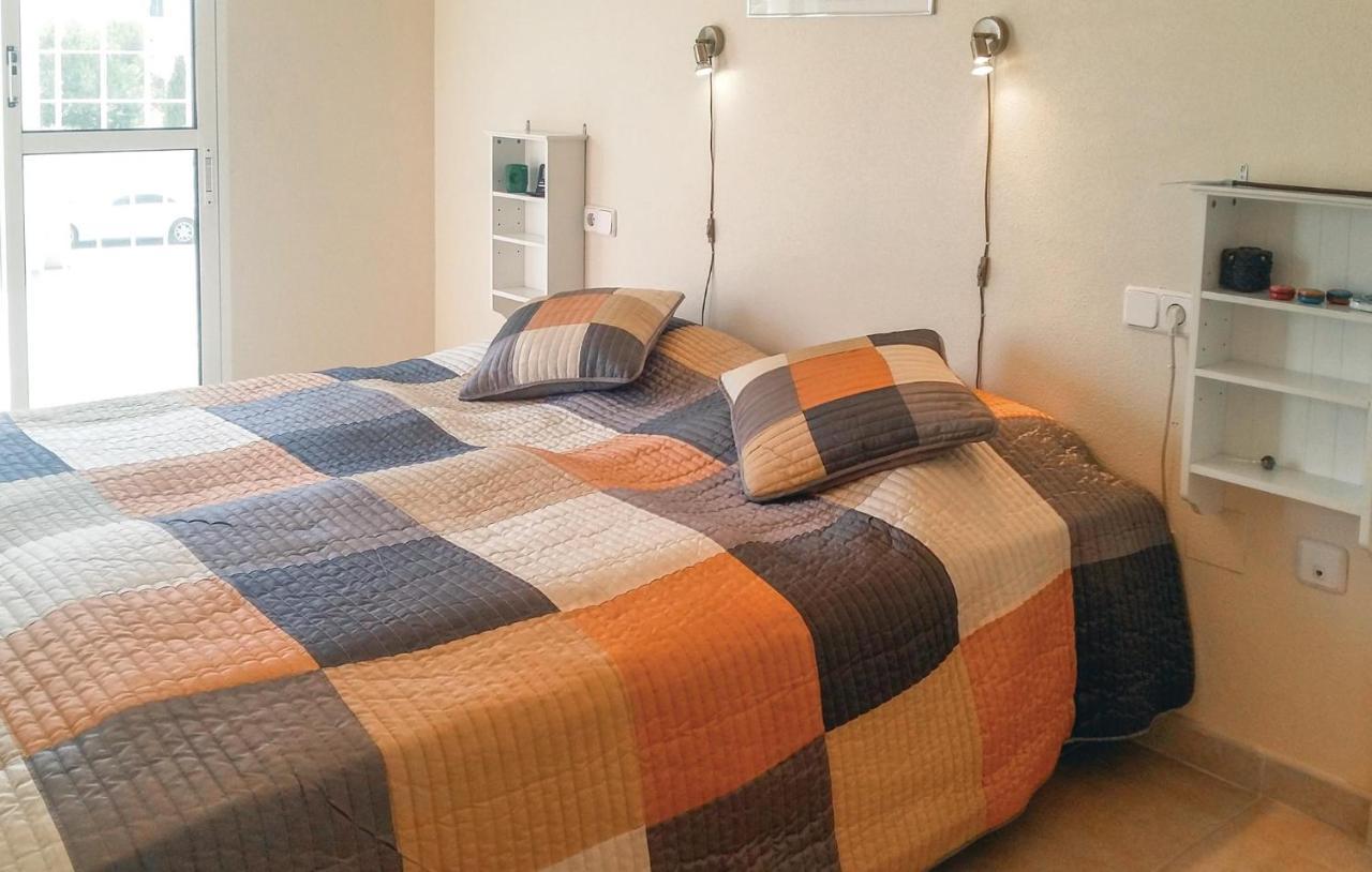Cozy Home In Orihuela Costa With Kitchen Dehesa de Campoamor  外观 照片
