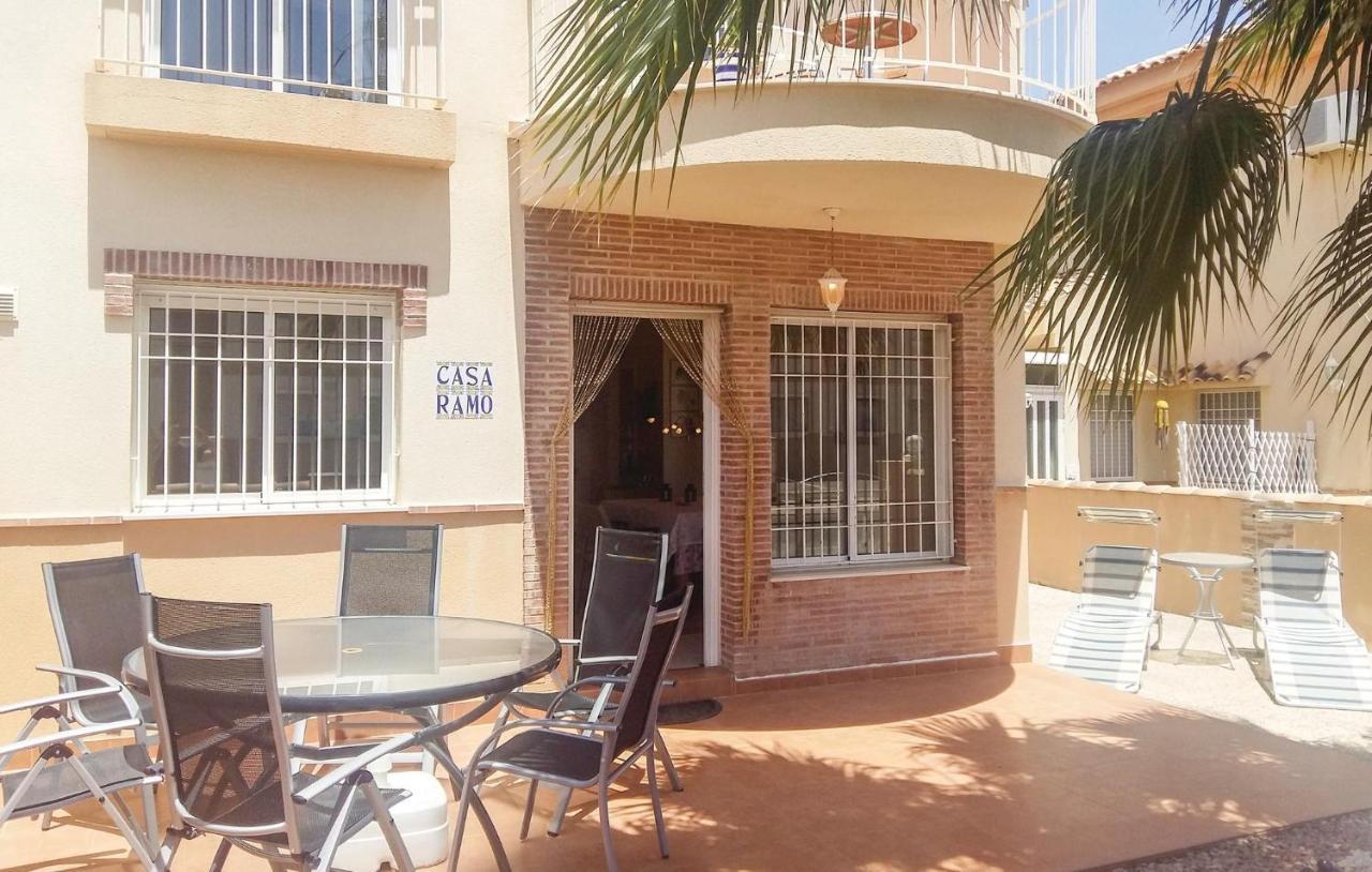 Cozy Home In Orihuela Costa With Kitchen Dehesa de Campoamor  外观 照片