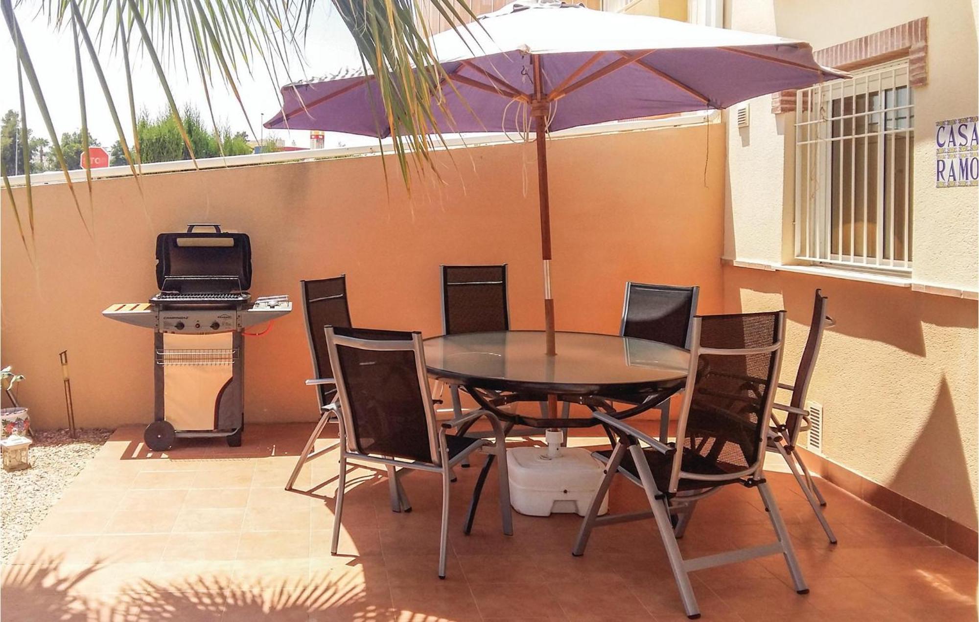 Cozy Home In Orihuela Costa With Kitchen Dehesa de Campoamor  外观 照片